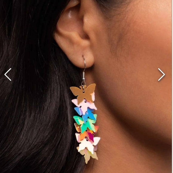 Aerial Ambiance Multi Earrings Exclusive Butterflies 🦋 ✨️ - Picture 2 of 3